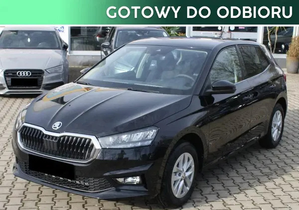 samochody osobowe Skoda Fabia cena 96850 przebieg: 1, rok produkcji 2024 z Wołów